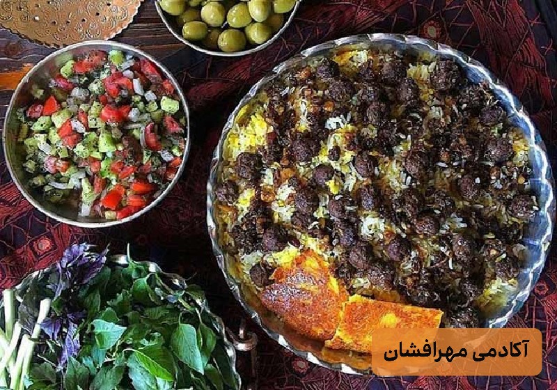 قنبر پلو از غذاهای محلی ایرانی